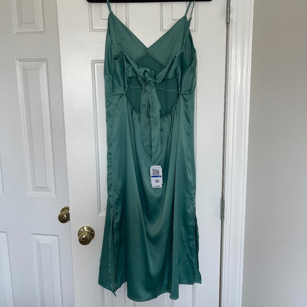HIPPIE ROSE MIDI DRESS - Picture 2 of 4